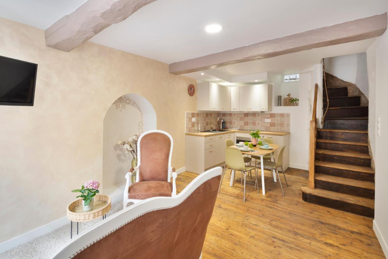La Belle A Colombage Villa Динан Екстериор снимка